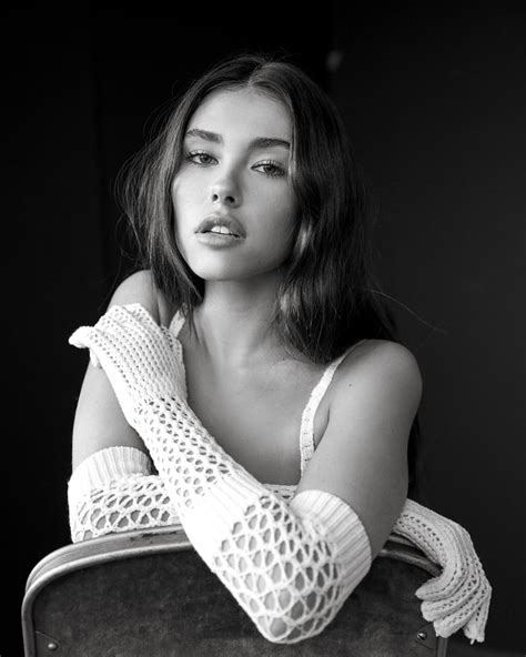 Our celebs database about Madison Beer. Nude pictures. 82 Nude videos. 1 Leaked content. Madison Elle Beer (born March 5, 1999) is an American singer and actress. She gained media attention after pop star Justin Bieber tweeted a link to a video of her singing. She later signed to Island.